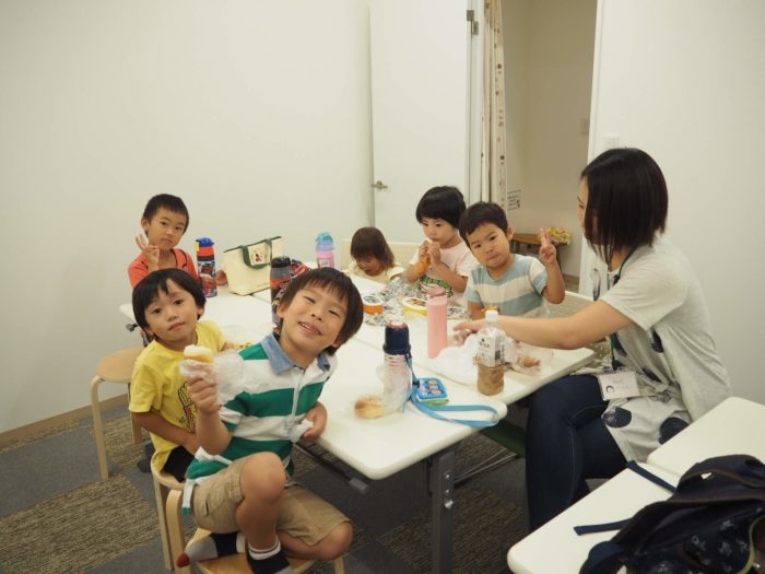 あそびラボのレンタルスペースでランチ会